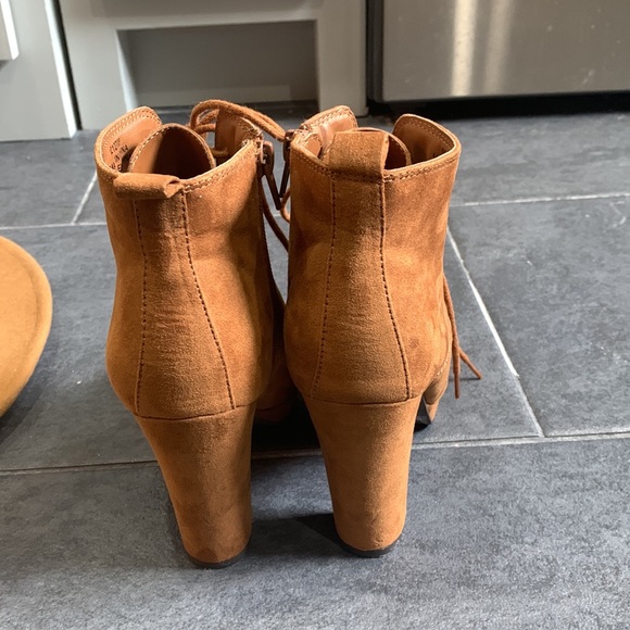 Booties - Picture 3 of 6